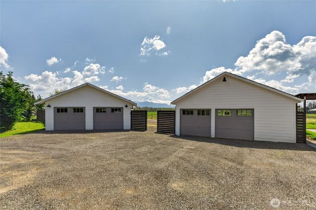 26518 Sumner Buckley Highway E, Buckley, WA 98321