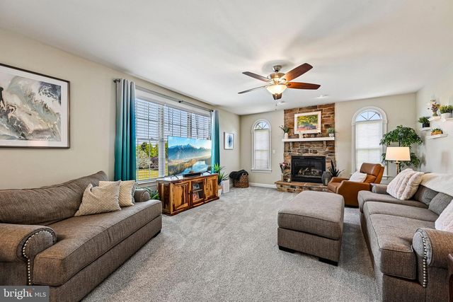 1004 CRIMSON CLOUD CT, Mount Airy, MD 21771