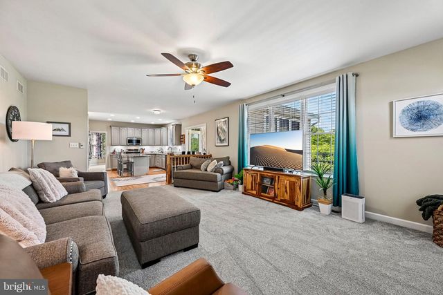 1004 CRIMSON CLOUD CT, Mount Airy, MD 21771