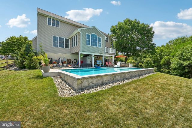 1004 CRIMSON CLOUD CT, Mount Airy, MD 21771