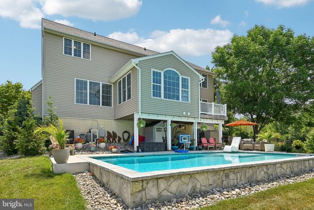 1004 CRIMSON CLOUD CT, Mount Airy, MD 21771