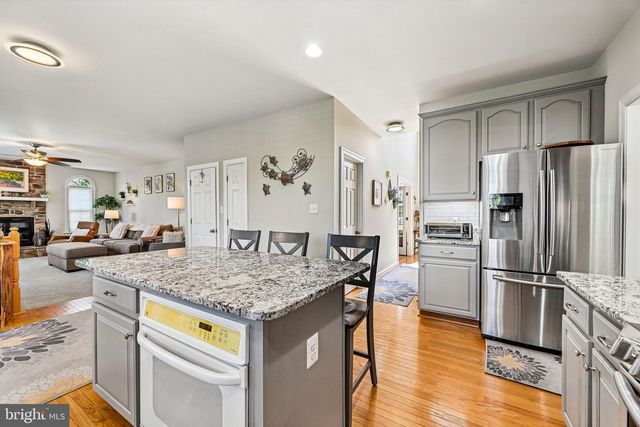 1004 CRIMSON CLOUD CT, Mount Airy, MD 21771