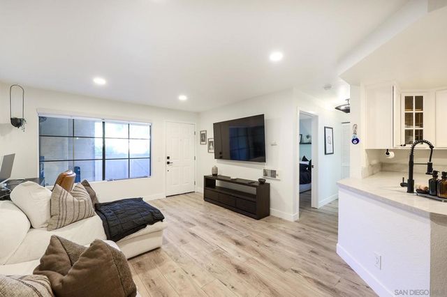 12570 Carmel Creek 89, San Diego, CA 92130