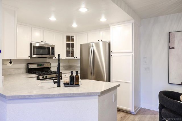 12570 Carmel Creek 89, San Diego, CA 92130