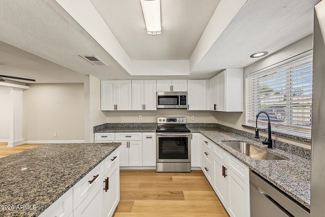 2628 S REYES --, Mesa, AZ 85202