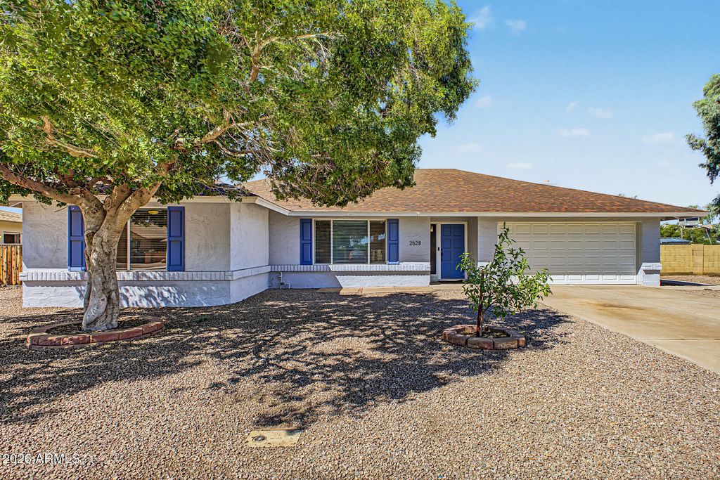 2628 S REYES --, Mesa, AZ 85202 — photo 2
