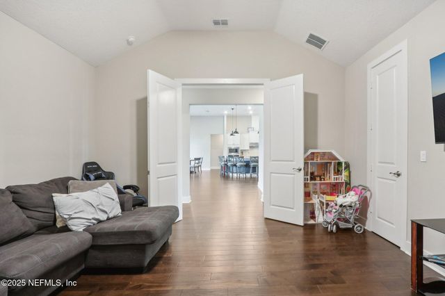 36461 SHORTLEAF Avenue, Hilliard, FL 32046