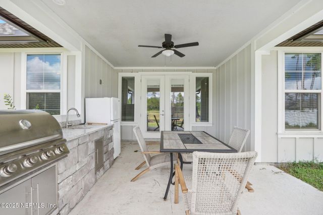 36461 SHORTLEAF Avenue, Hilliard, FL 32046