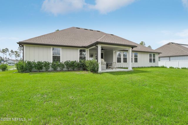 36461 SHORTLEAF Avenue, Hilliard, FL 32046
