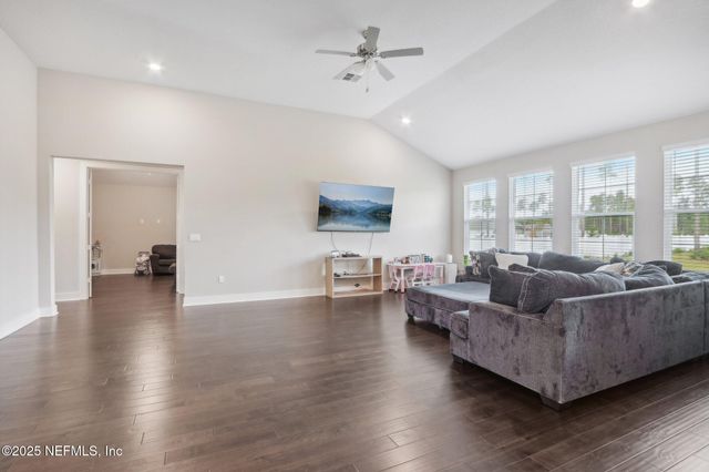 36461 SHORTLEAF Avenue, Hilliard, FL 32046