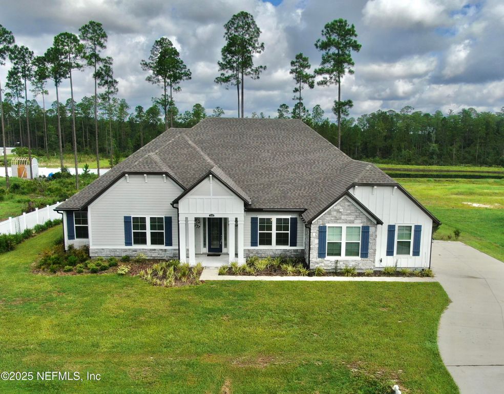 36461 SHORTLEAF Avenue, Hilliard, FL 32046