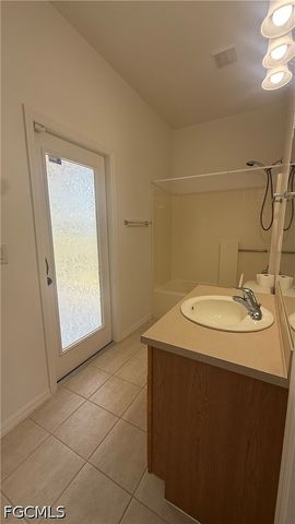 2016 SW 3rd TER, Cape Coral, FL 33991