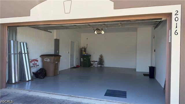 2016 SW 3rd TER, Cape Coral, FL 33991