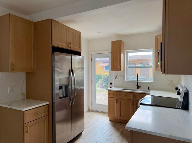 26 SW 10th Avenue, Delray Beach, FL 33444