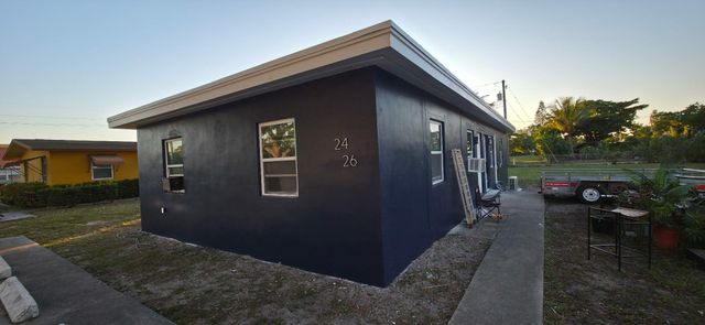 26 SW 10th Avenue, Delray Beach, FL 33444