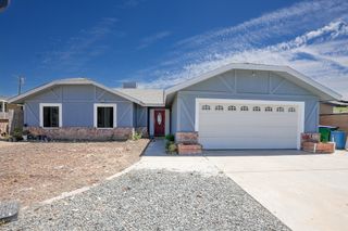 26138 N Mooney Boulevard, Tulare, CA 93274