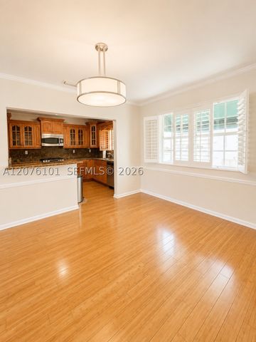 1030 NE 107th St 1030, Miami Shores, FL 33161