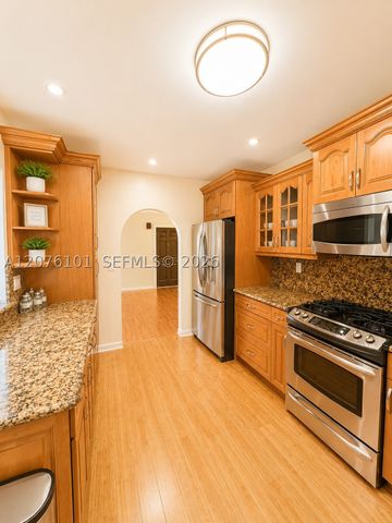 1030 NE 107th St 1030, Miami Shores, FL 33161