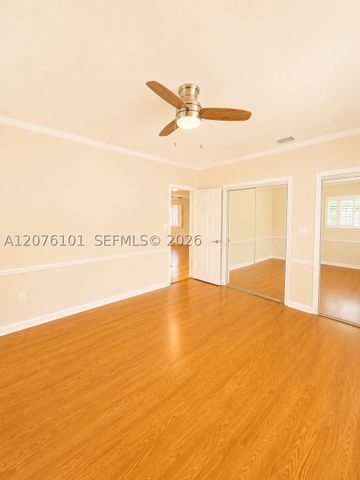 1030 NE 107th St 1030, Miami Shores, FL 33161