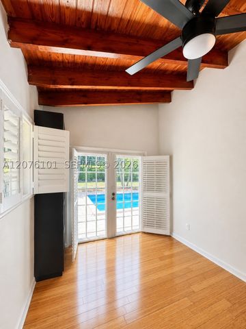 1030 NE 107th St 1030, Miami Shores, FL 33161