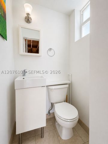 1030 NE 107th St 1030, Miami Shores, FL 33161