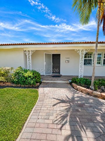 1030 NE 107th St 1030, Miami Shores, FL 33161