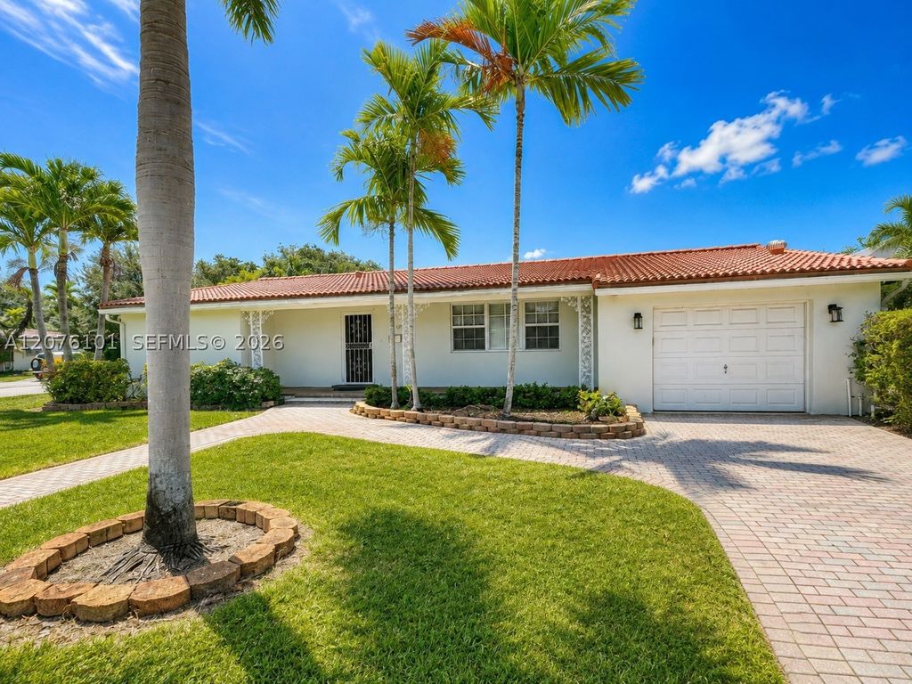 1030 NE 107th St 1030, Miami Shores, FL 33161