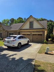 1724 Willoughby Drive, Buford, GA 30519