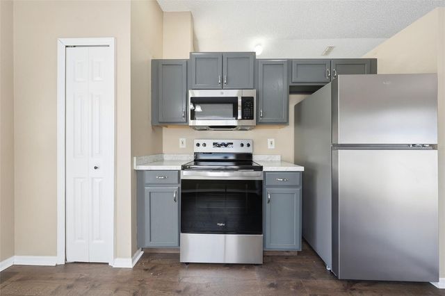 2727 MAYER STREET, Orlando, FL 32806