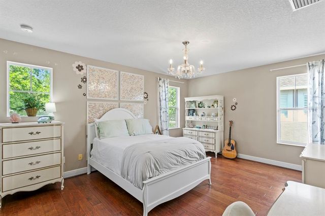 2935 WINGLEWOOD CIRCLE, Lutz, FL 33558