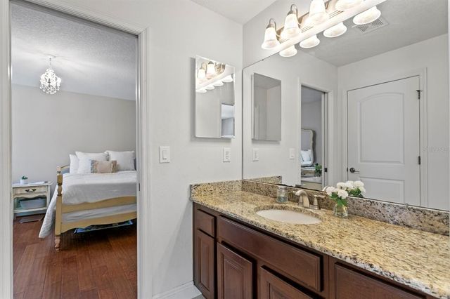 2935 WINGLEWOOD CIRCLE, Lutz, FL 33558
