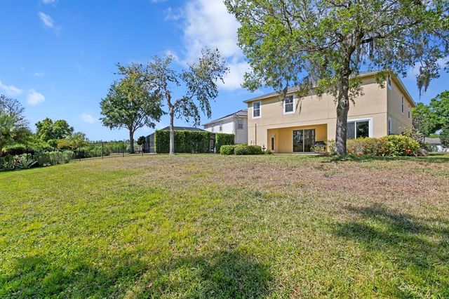 2935 WINGLEWOOD CIRCLE, Lutz, FL 33558