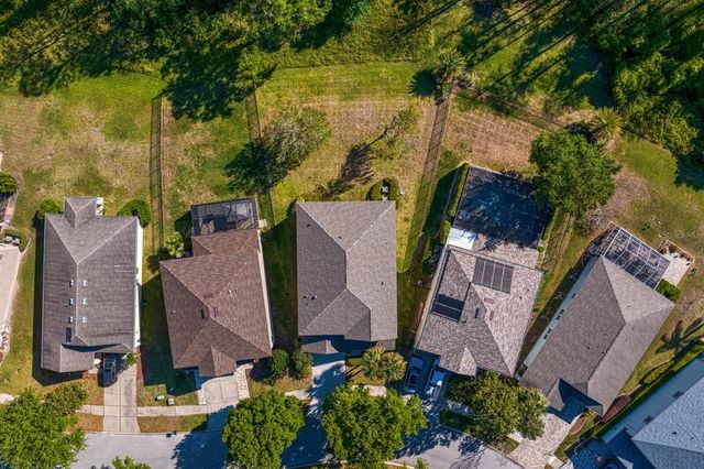 2935 WINGLEWOOD CIRCLE, Lutz, FL 33558