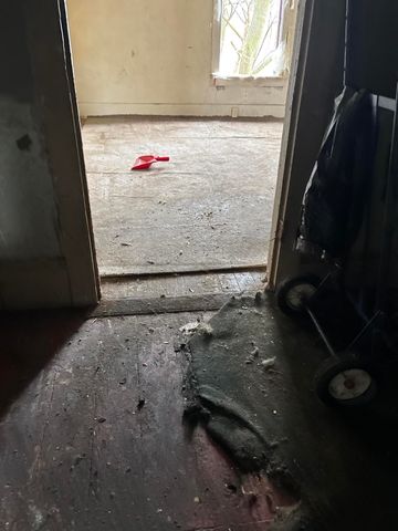 616 W 11th Street, Michigan City, IN 46360