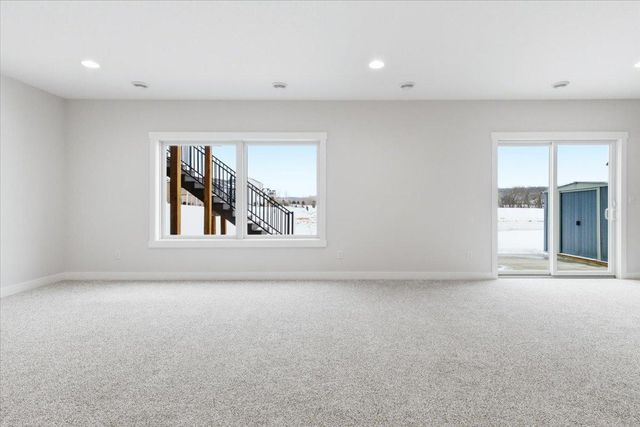 1962 Hadley Hills Drive NE, Rochester, MN 55906