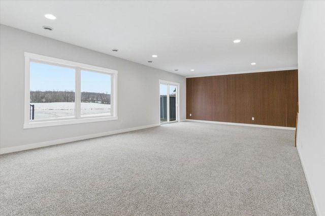 1962 Hadley Hills Drive NE, Rochester, MN 55906