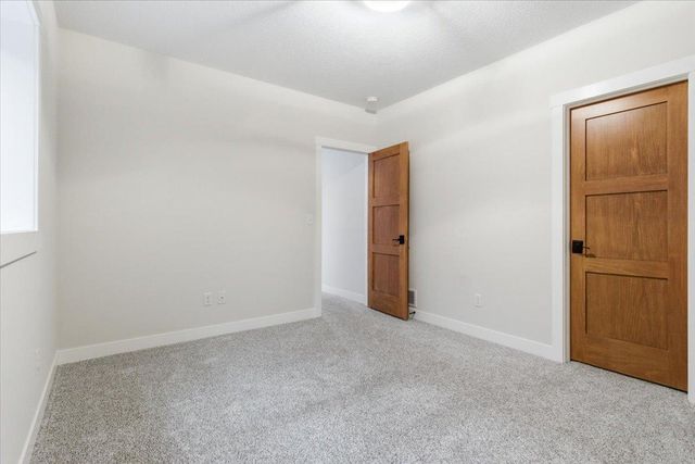 1962 Hadley Hills Drive NE, Rochester, MN 55906