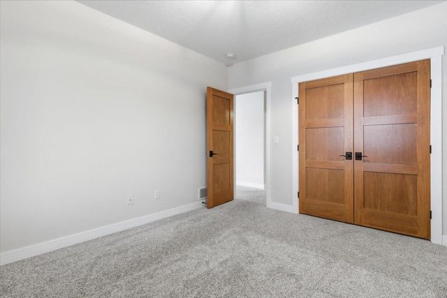 1962 Hadley Hills Drive NE, Rochester, MN 55906