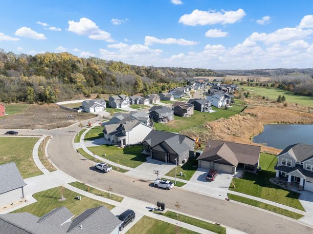 1962 Hadley Hills Drive NE, Rochester, MN 55906