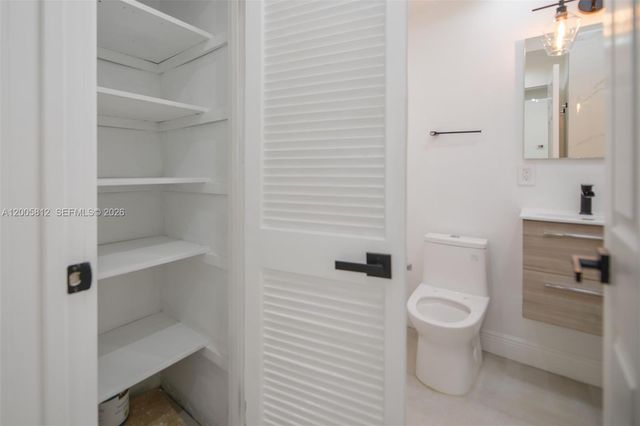 880 NE 69th St 2N, Miami, FL 33138