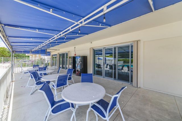 880 NE 69th St 2N, Miami, FL 33138