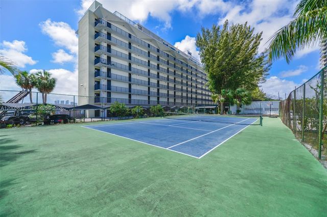 880 NE 69th St 2N, Miami, FL 33138