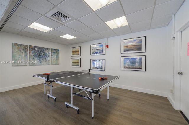 880 NE 69th St 2N, Miami, FL 33138