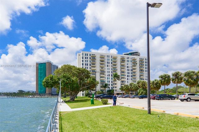 880 NE 69th St 2N, Miami, FL 33138