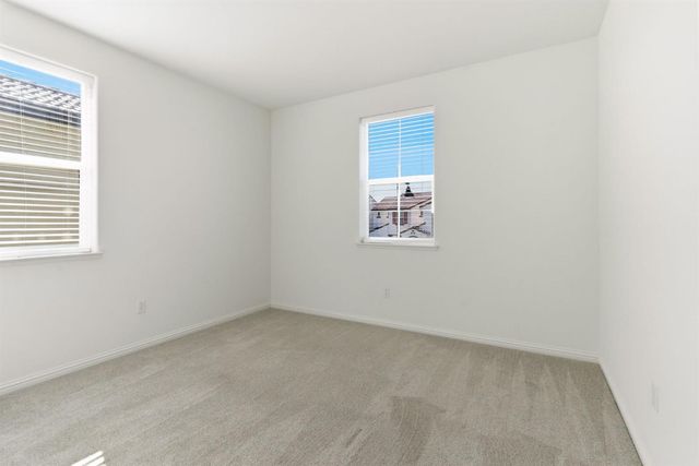 3085 Garden Farms Ave, Lathrop, CA 95330