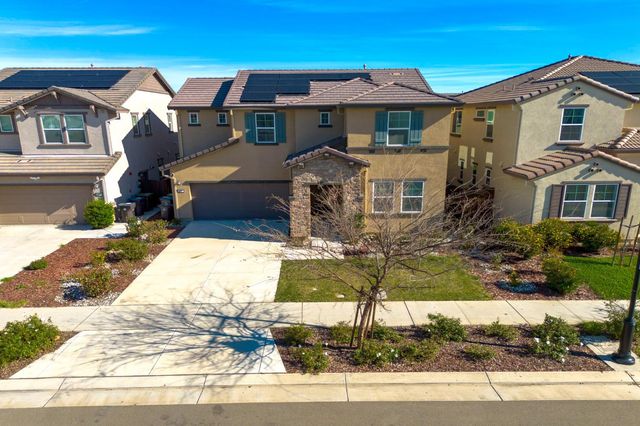 3085 Garden Farms Ave, Lathrop, CA 95330
