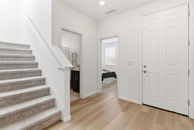 3085 Garden Farms Ave, Lathrop, CA 95330