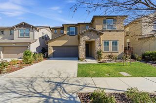 3085 Garden Farms Ave, Lathrop, CA 95330