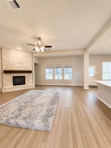 16438 Stonewall Street, Conroe, TX 77303