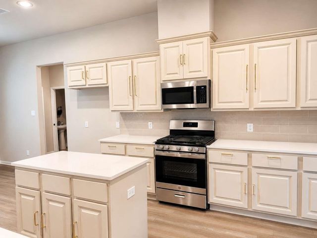 16438 Stonewall Street, Conroe, TX 77303